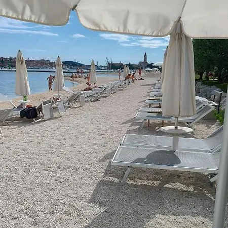 Gabriela * Trogir